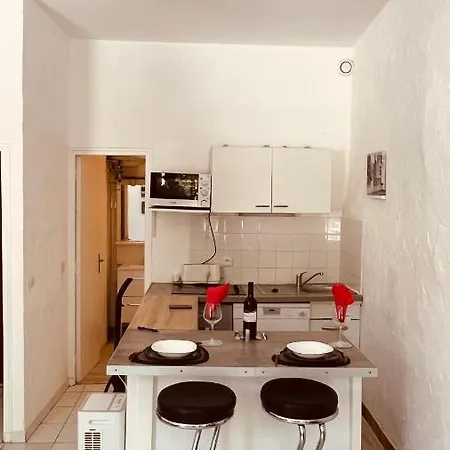 Apartamento So'conciergerie -studio Situe Dans Le Centre Cassis
